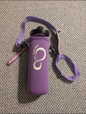 Purple Waterbottle With Holder & Straps Live Infinity, Walking Hiking Active
